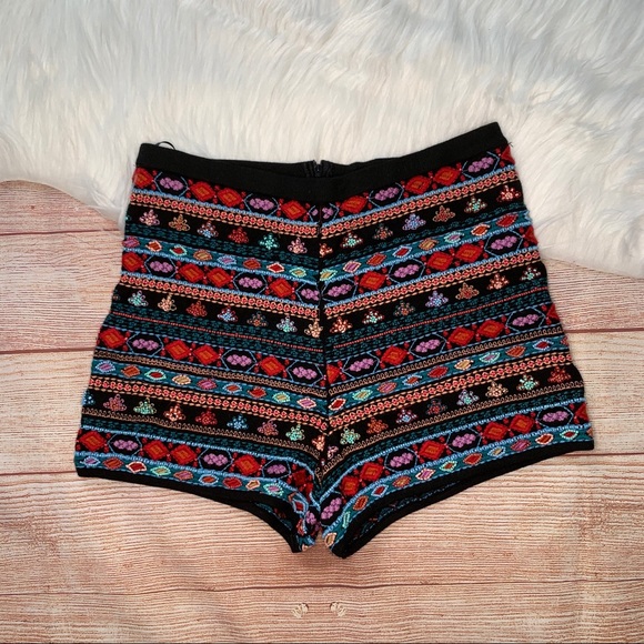 Zara Pants - 🍉Zara Knit Beaded Shorts
